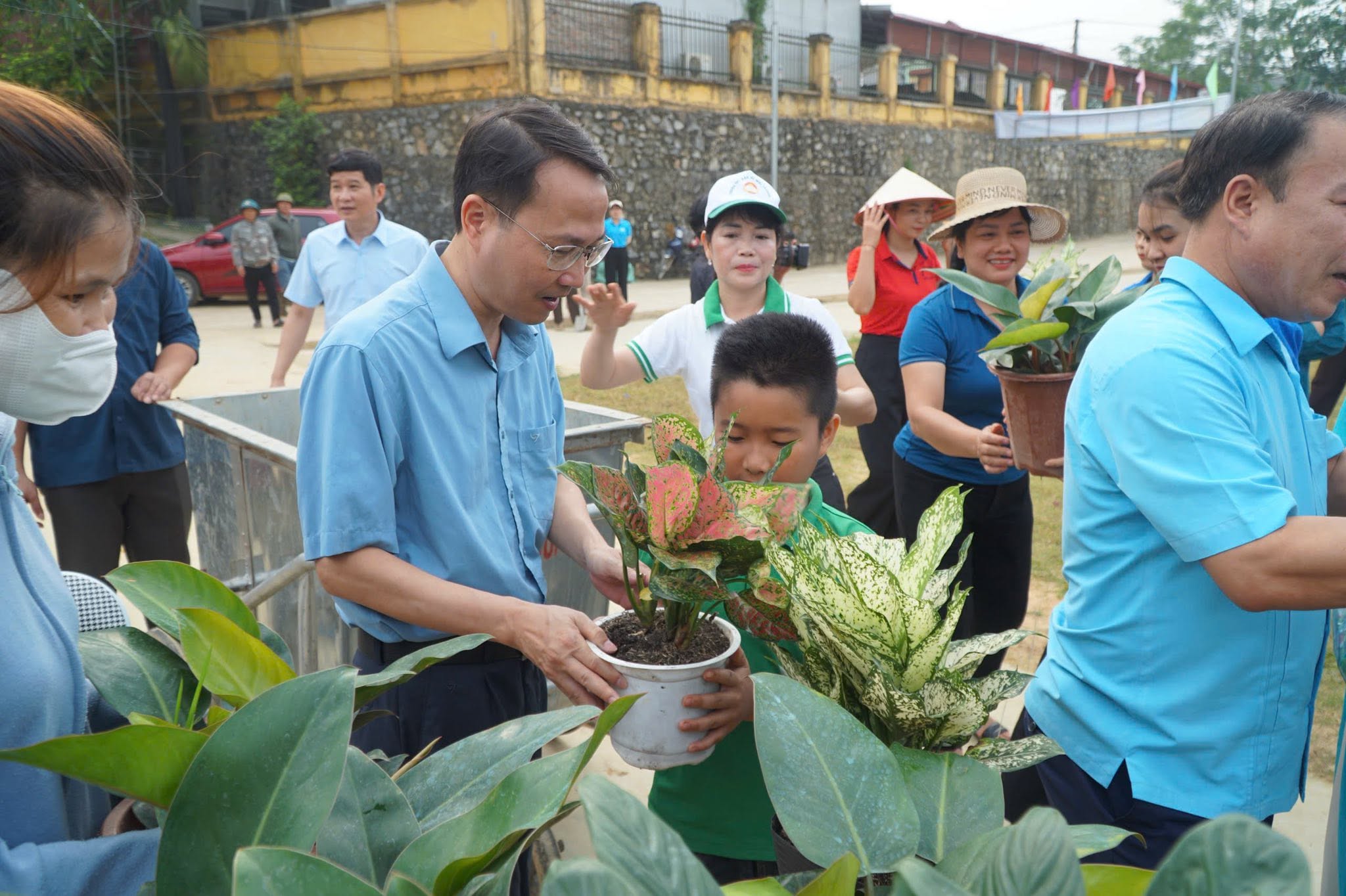 Lễ phát động hưởng ứng Ngày Môi trường thế giới (05/6), Phong trào “Tuyên Quang chung tay xử lý rác thải và chống rác thải nhựa”, Toàn dân tham gia bảo vệ môi trường năm 2026.