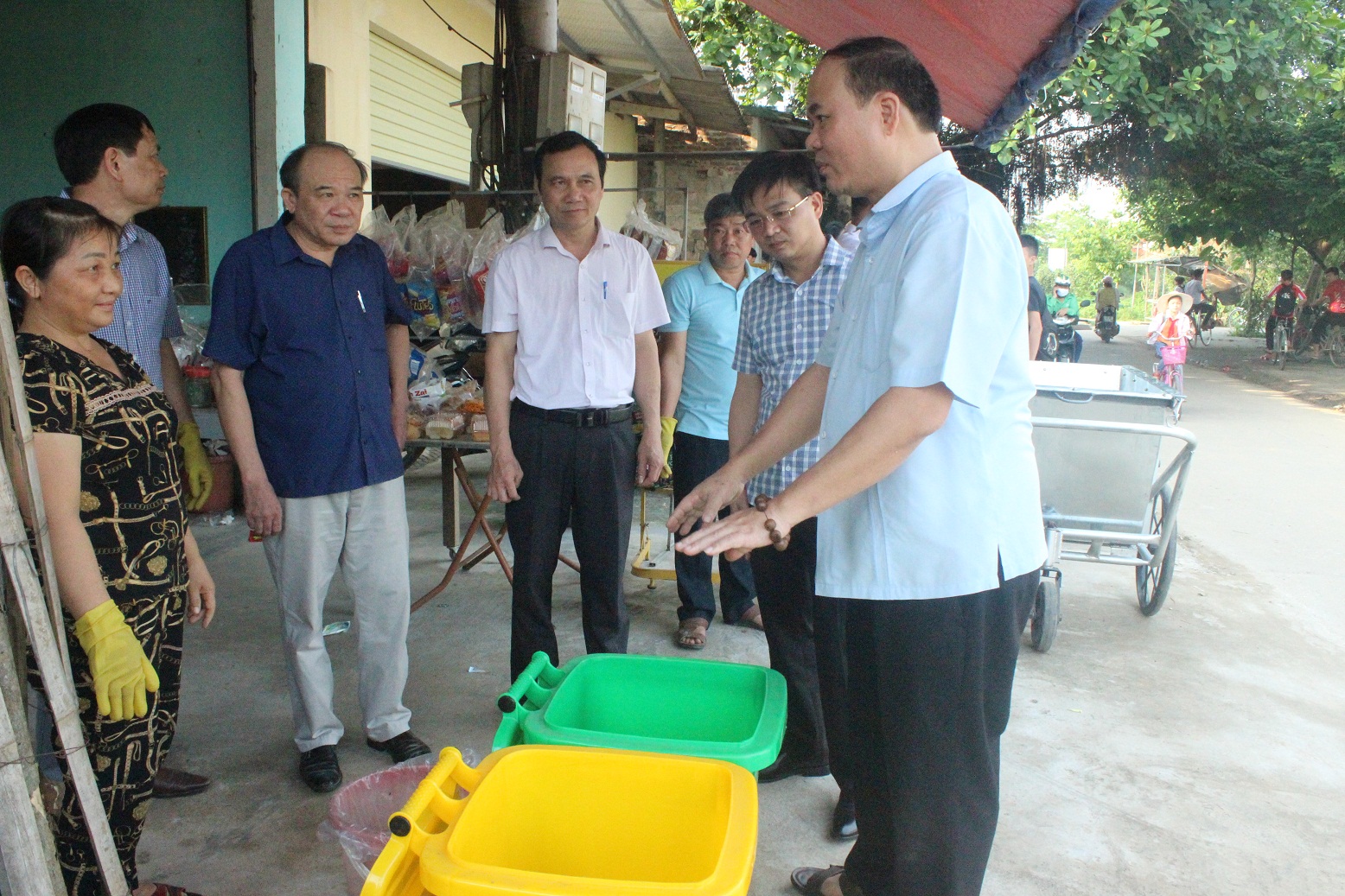 MTTQ các cấp tỉnh Tuyên Quang triển khai thực hiện tốt Phong trào “Tuyên Quang chung tay xử lý rác thải và chống rác thải nhựa”
