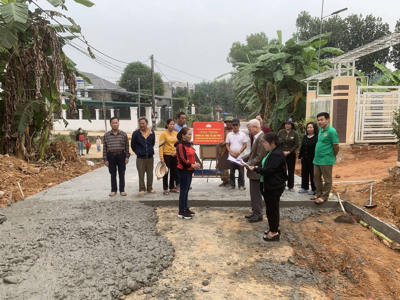 Uỷ ban MTTQ phường Hưng Thành, thành phố Tuyên Quang  vận động ủng hộ kinh phí xây dựng công trình chào mừng Đại hội đại biểu MTTQ Việt Nam các cấp, nhiệm kỳ 2024 - 2029