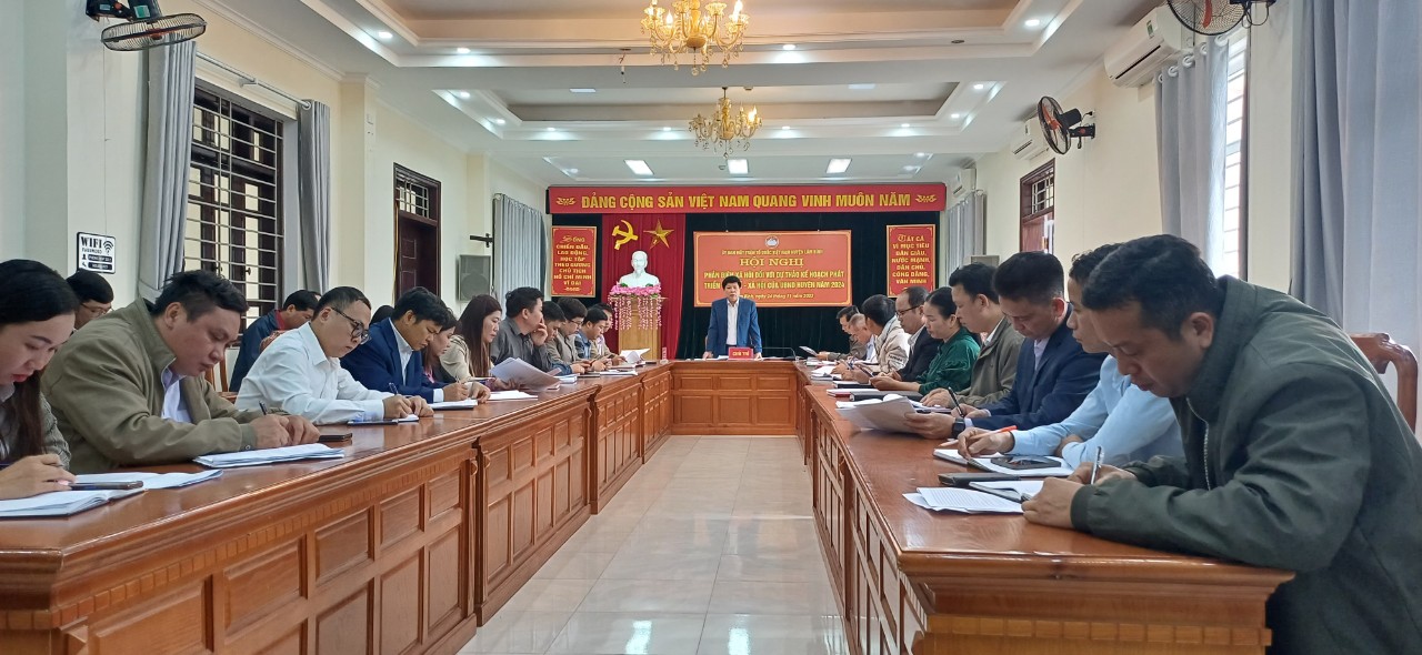Ban Thường trực Ủy ban MTTQ huyện Lâm Bình tổ chức hội nghị phản biện xã hội