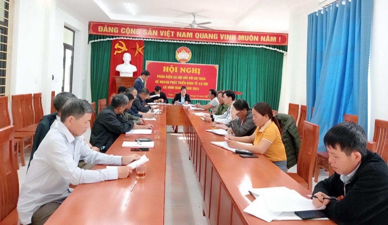 Chiêm Hóa: MTTQ xã Vinh Quang tổ chức hội nghị phản biện xã hội  đối với dự thảo Kế hoạch phát triển kinh tế - xã hội năm 2024 của UBND xã