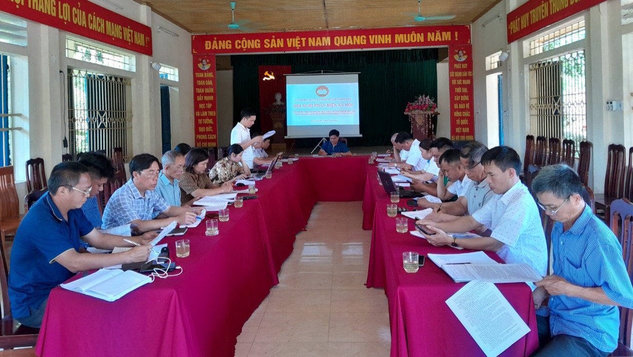 Na Hang: Ban Thường trực Uỷ ban MTTQ xã Khâu Tinh tổ chức hội nghị phản biện xã hội 	