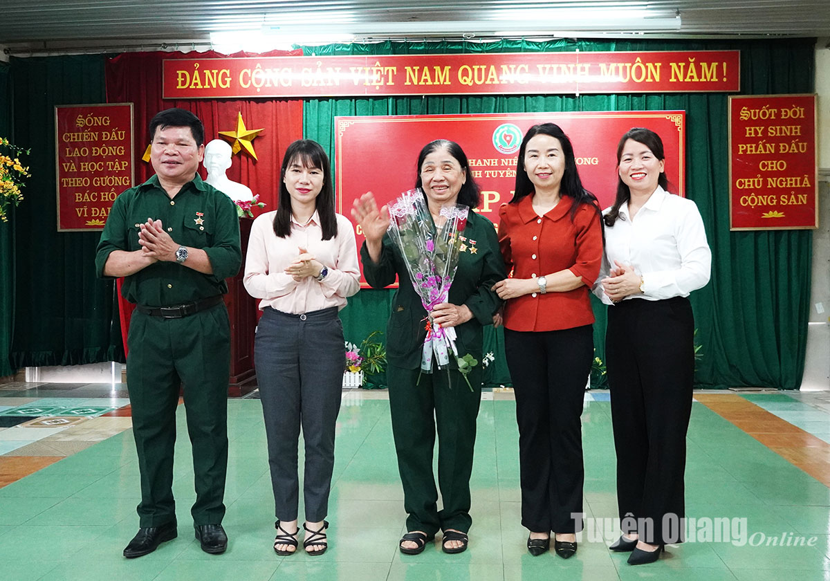 Gặp mặt cựu TNXP tỉnh Tuyên Quang