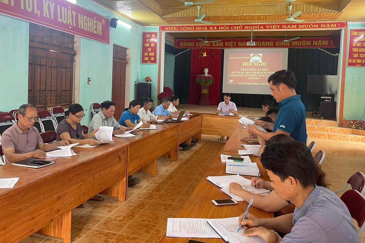 Ủy ban Mặt trận Tổ quốc xã Linh Phú (Chiêm Hóa) tổ chức hội nghị phản biện xã hội đối với dự thảo kế hoạch thực hiện Chương trình mục tiêu quốc gia xây dựng nông thôn mới năm 2024
