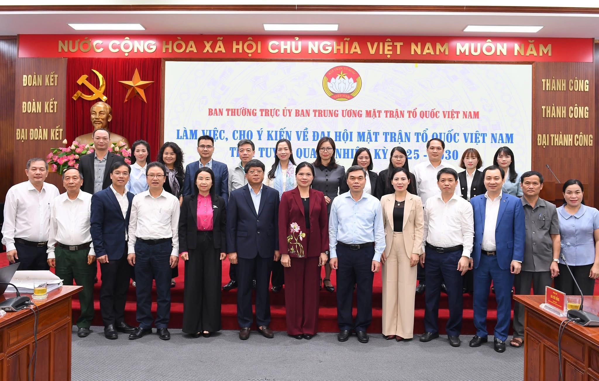 Ban Thường trực Ủy ban Trung ương MTTQ Việt Nam cho ý kiến vào các nội dung chuẩn bị Đại hội đại biểu MTTQ Việt Nam tỉnh Tuyên Quang
