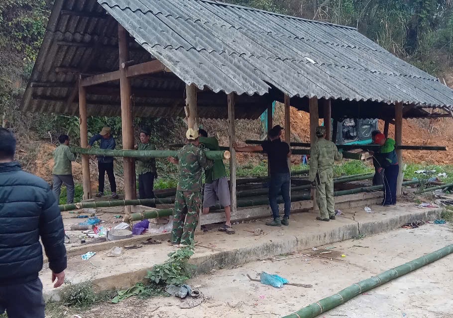 Yên Sơn: Ủy ban MTTQ Việt Nam xã Trung sơn phối hợp đẩy mạnh công tác xóa nhà tạm, nhà dột nát trên địa bàn xã