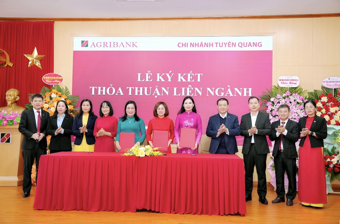 KÝ KẾT THỎA THUẬN LIÊN NGÀNH THỰC HIỆN CHÍNH SÁCH TÍN DỤNG PHÁT TRIỂN NÔNG NGHIỆP, NÔNG THÔN