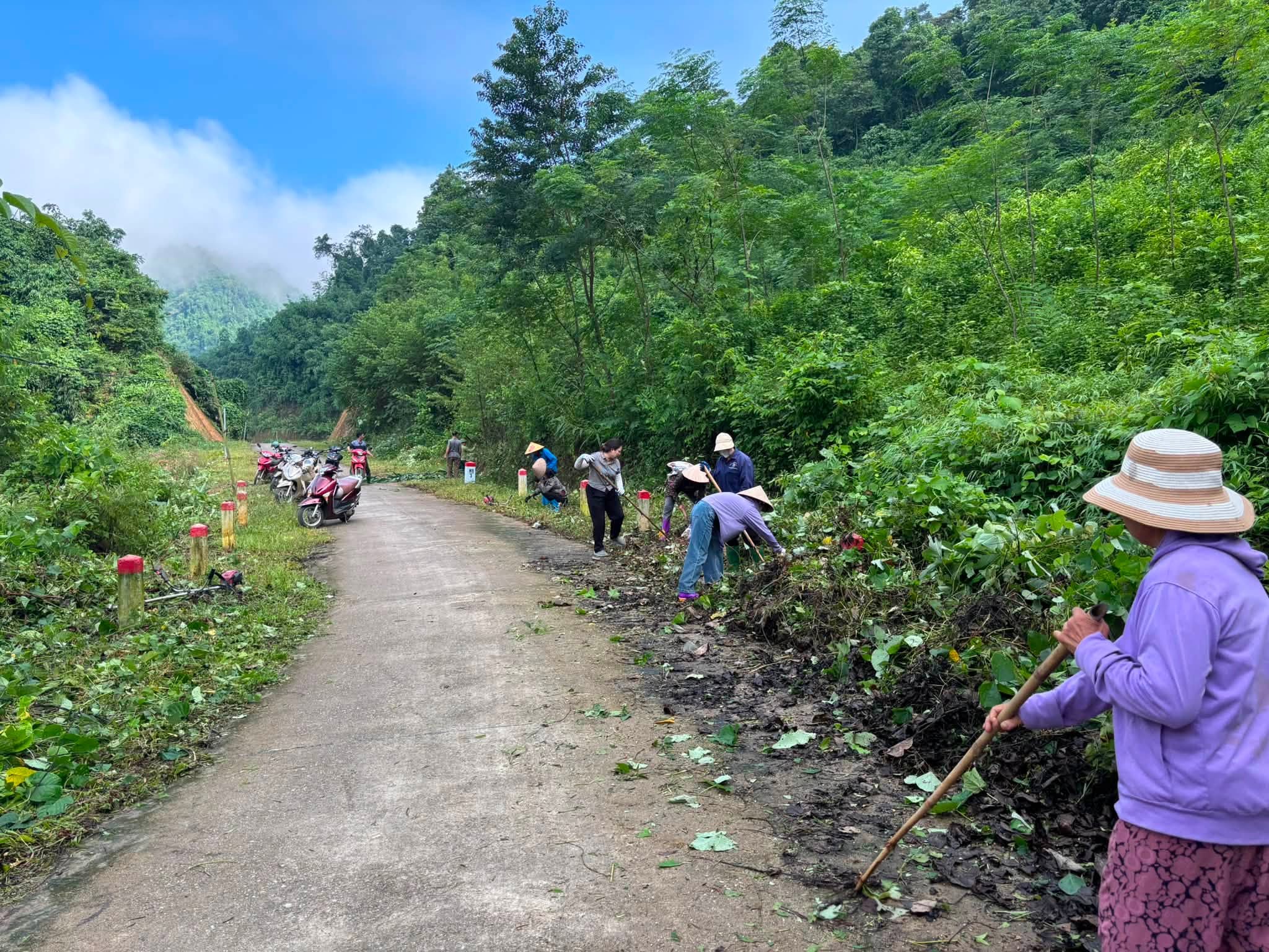 LAN TỎA PHONG TRÀO “NGÀY CHỦ NHẬT XANH”, CHUNG TAY GIỮ GÌN MÔI TRƯỜNG