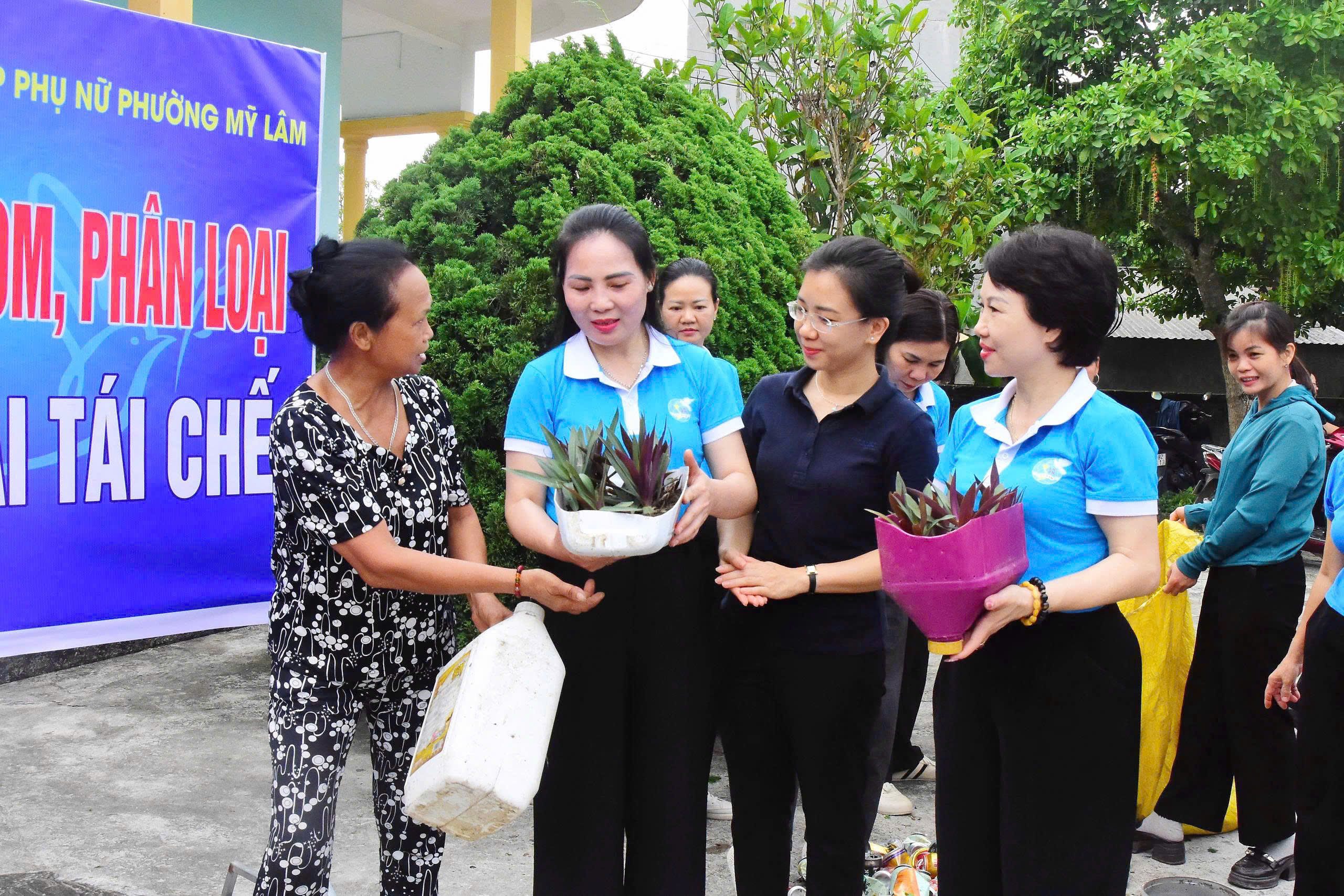 Phụ nữ Tuyên Quang: Lan tỏa những hành động xanh từ mỗi mái ấm