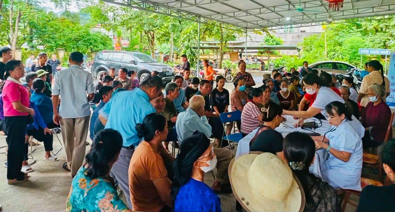XÃ YÊN NGUYÊN: MTTQ VÀ CÁC TỔ CHỨC CHÍNH TRỊ - XÃ HỘI XÃ CHUNG TAY CHĂM SÓC SỨC KHỎE NHÂN DÂN