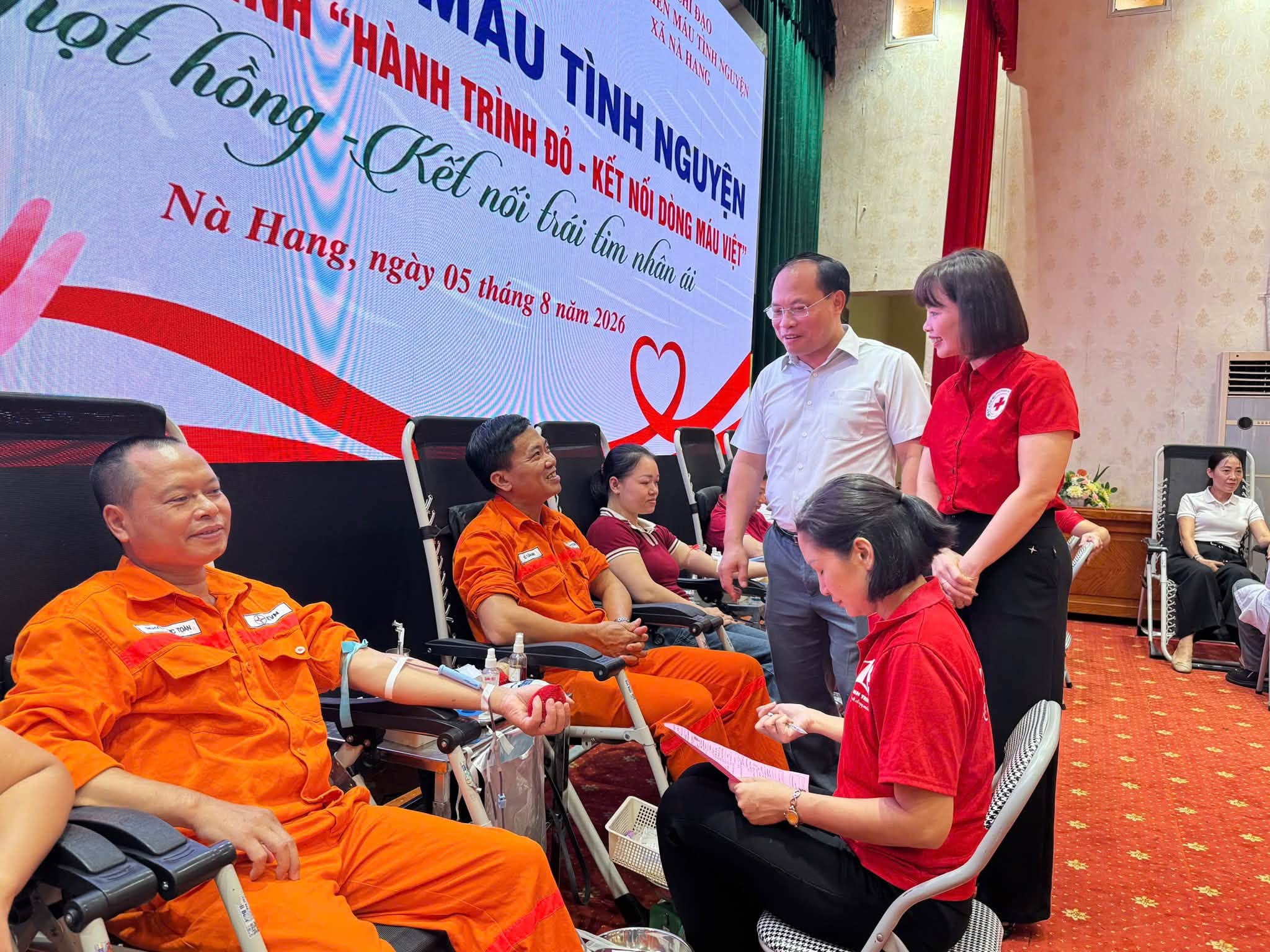 Tiếp nhận 265 đơn vị máu tại Ngày hội hưởng ứng Chương trình “Hành trình Đỏ - Kết nối dòng máu Việt” năm 2026 tại xã Nà Hang