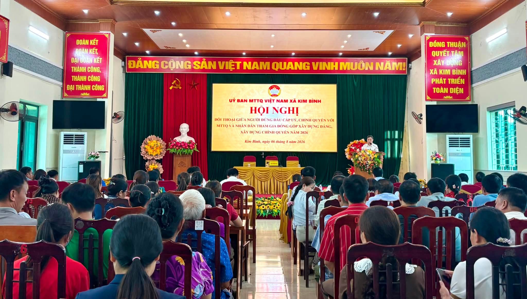 XÃ KIM BÌNH: HỘI NGHỊ ĐỐI THOẠI GIỮA NGƯỜI ĐỨNG ĐẦU CẤP ỦY, CHÍNH QUYỀN, MTTQ VỚI NHÂN DÂN, GÓP Ý XÂY DỰNG ĐẢNG, XÂY DỰNG CHÍNH QUYỀN NĂM 2026